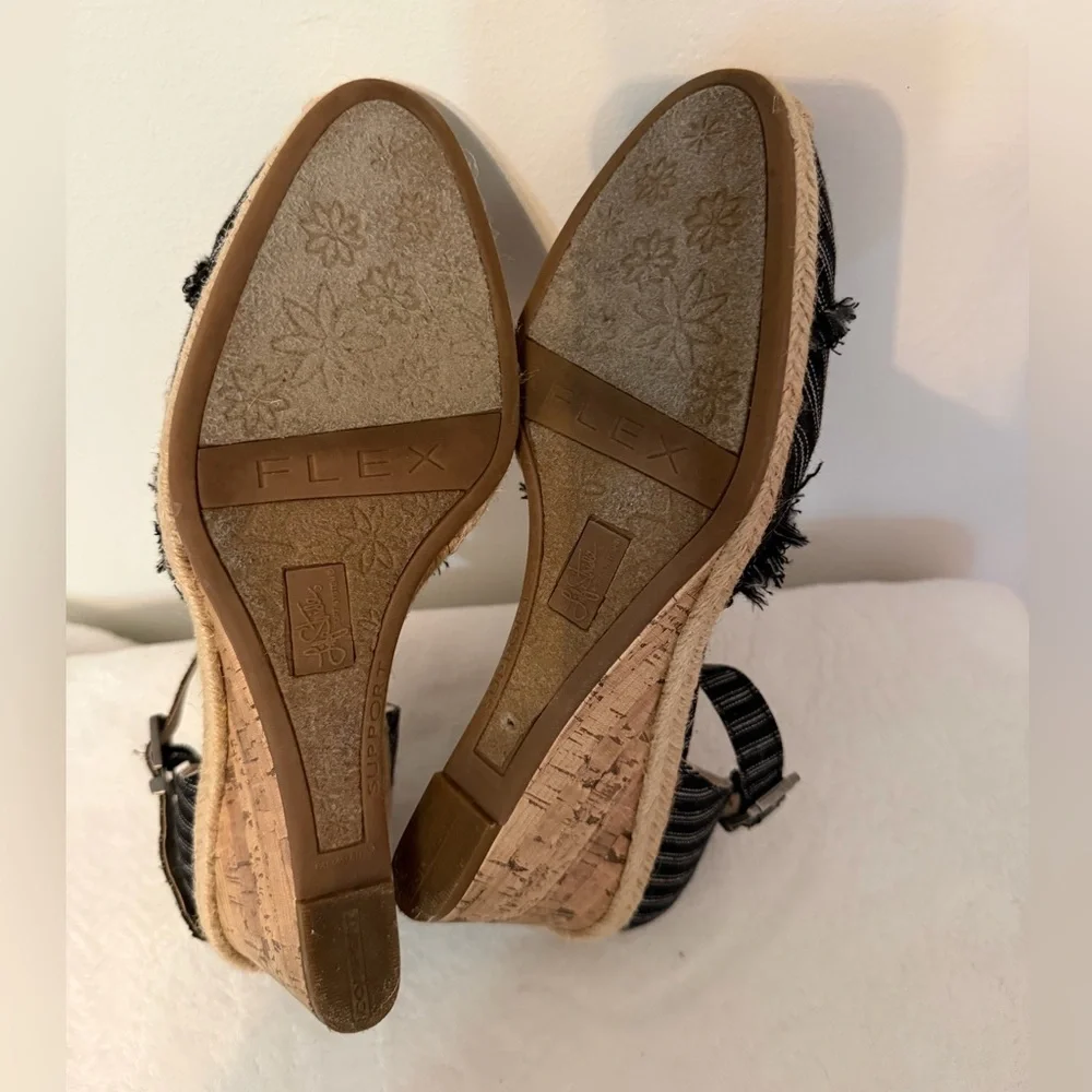 LifeStride Size 8.5 Cork Heels